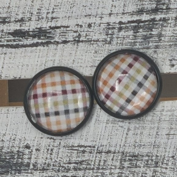 Earrings - Picture 13 of 16